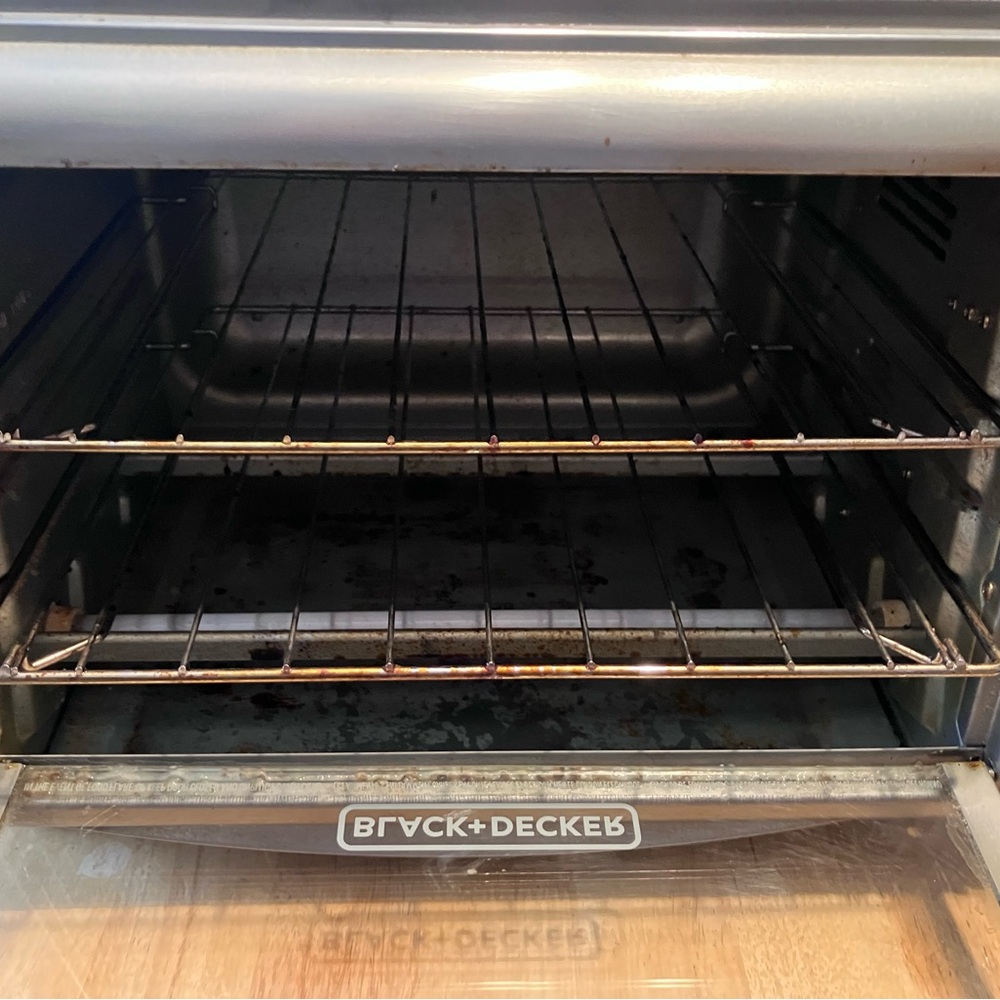 Black & Decker Silver Toaster Oven - Picture 11 of 16